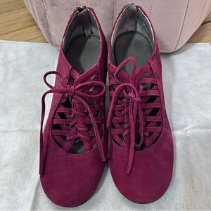 Aerosoles Red Suede Lace Up Victorian Heels